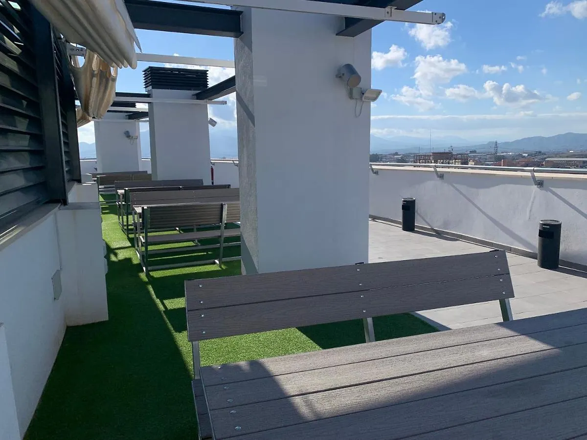 Residencia De Estudiantes Xior Malaga Teatinos Solo Estudiantes Apartment 0*,